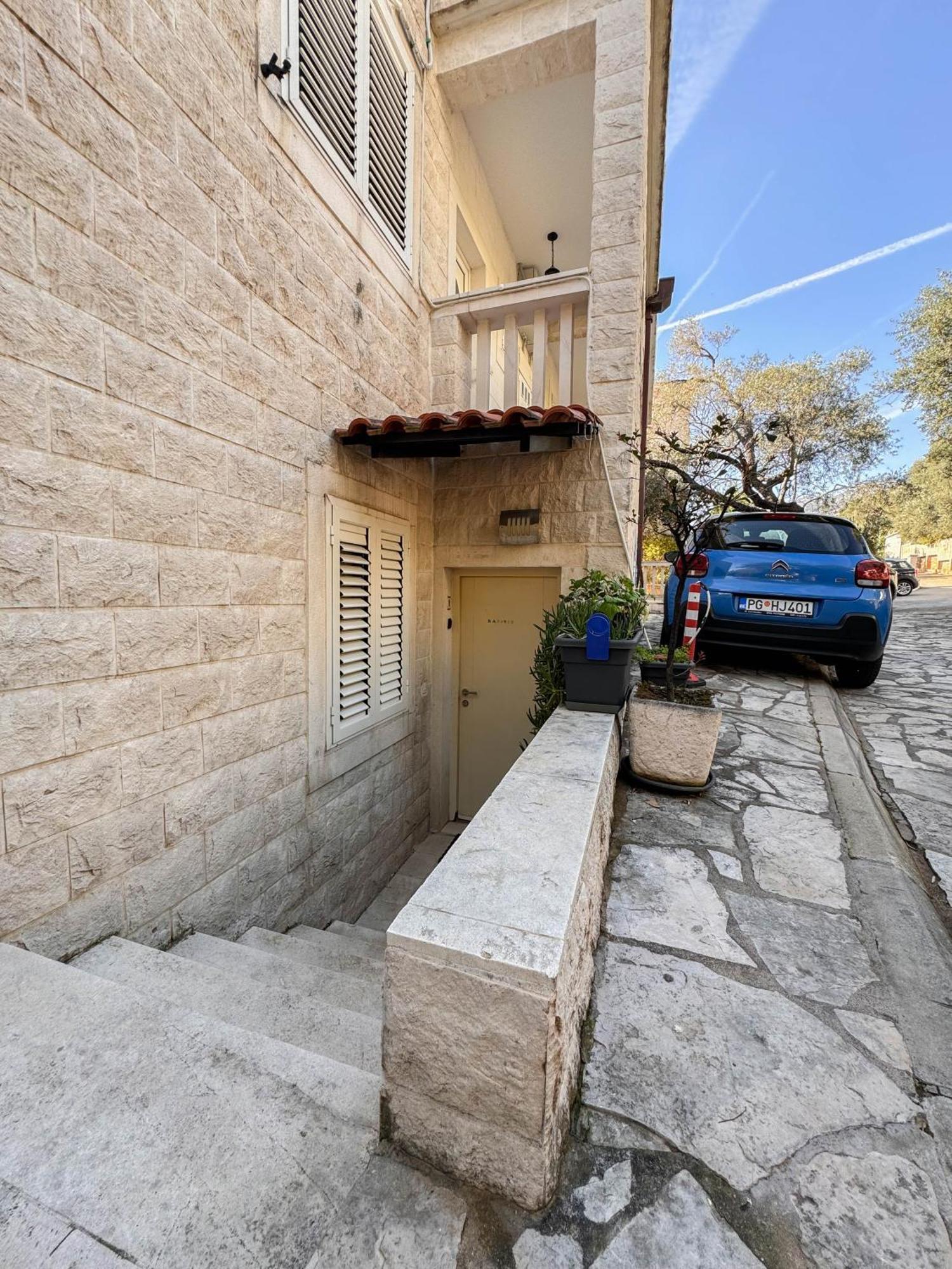 Apartment Radovic Sveti Stefan Extérieur photo
